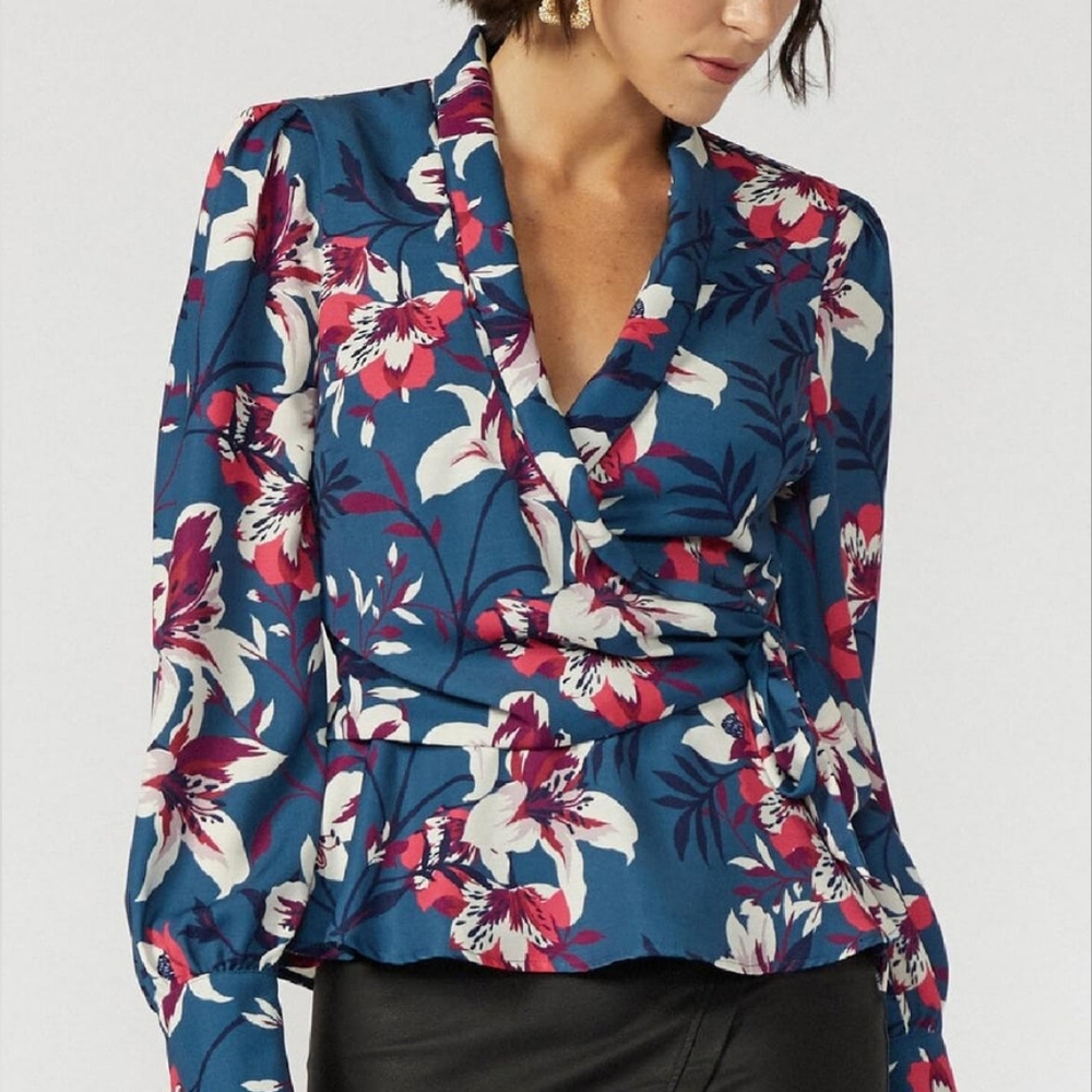 Adelyn Rae Shayne Blouse